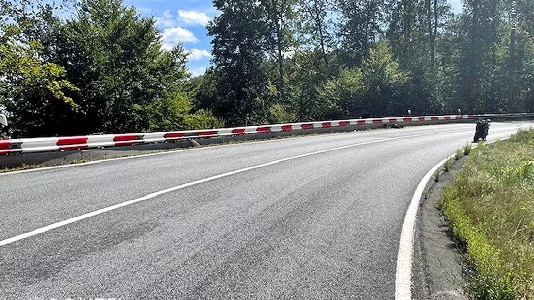 POL-PPWP: Biker stürzt Hang hinunter - Bild: presseportal.de