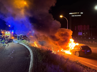 FW-OG: BMW brennt auf dem Messekreisel aus - Foto: presseportal.de