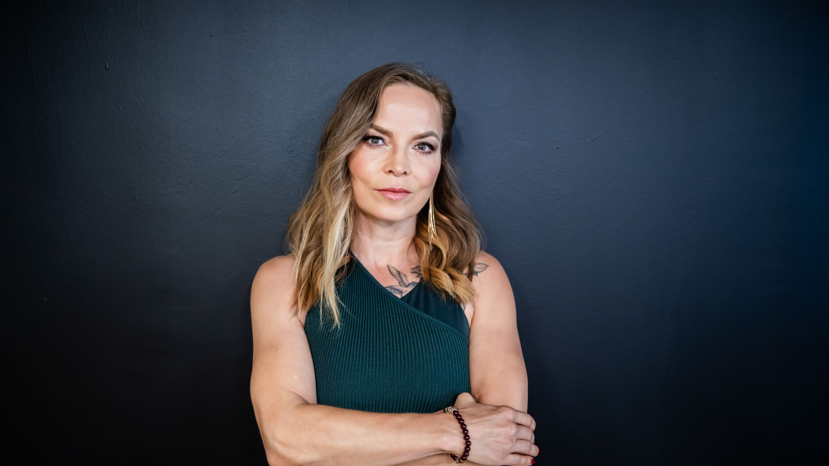 Die frühere Profiboxerin Regina Halmich beklagt die fehlende TV-Plattform für deutsche Boxerinnen und Boxer. - Foto: Christoph Soeder/dpa