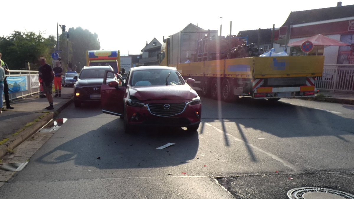 POL-HM: Polizei Bodenwerder sucht Unfallzeugen - Foto: presseportal.de