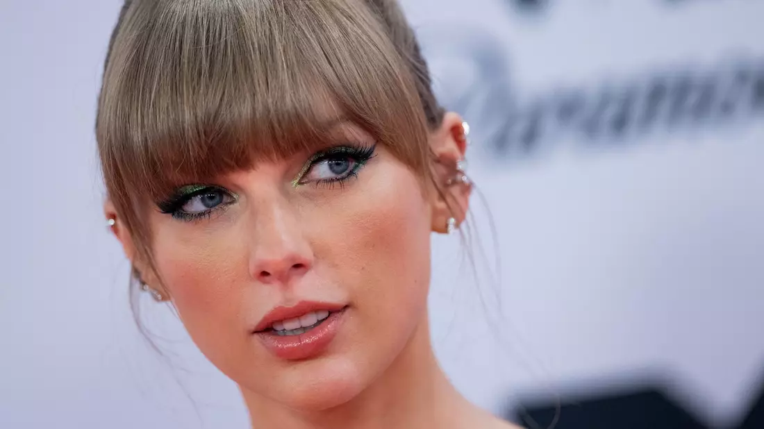 Fans hatten seit der Absage der Wien-Konzerte auf eine Stellungnahme gewartet - jetzt hat sich Taylor Swift erklärt. (Archivbild) - Bild: Rolf Vennenbernd/dpa