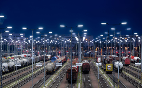 Bei der Bahn-Tochter DB Cargo fallen mehr Stellen weg als bisher angenommen. (Archivbild) - Foto: Hendrik Schmidt/dpa Bei der Bahn-Tochter DB Cargo fallen mehr Stellen weg als bisher angenommen. (Archivbild) - Foto: Hendrik Schmidt/dpa