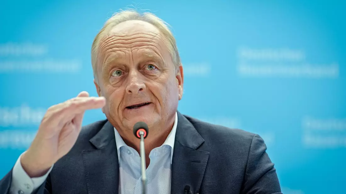 Verbandspräsident Rukwied: «Wir Bauern sind doppelt enttäuscht.» - Bild: Kay Nietfeld/dpa