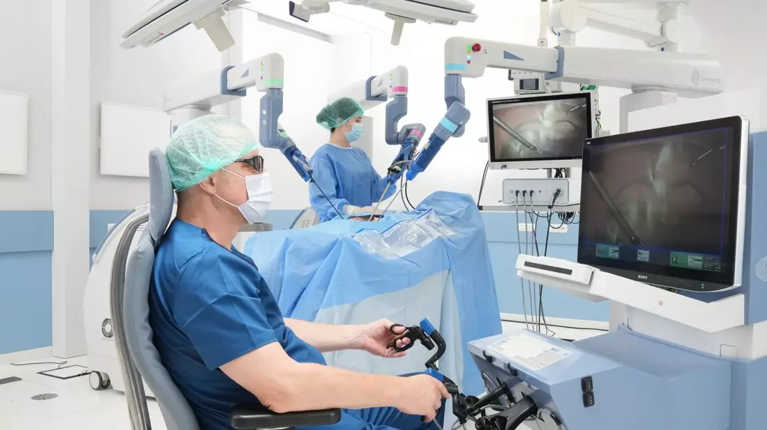 KARL STORZ akquiriert den US-amerikanischen Robotik-Spezialisten Asensus Surgical - Bild: presseportal.de