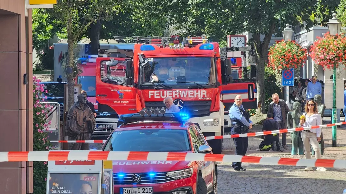 FW Rheingau-Taunus: Gasgeruch in der Idsteiner Innenstadt - Bild: presseportal.de