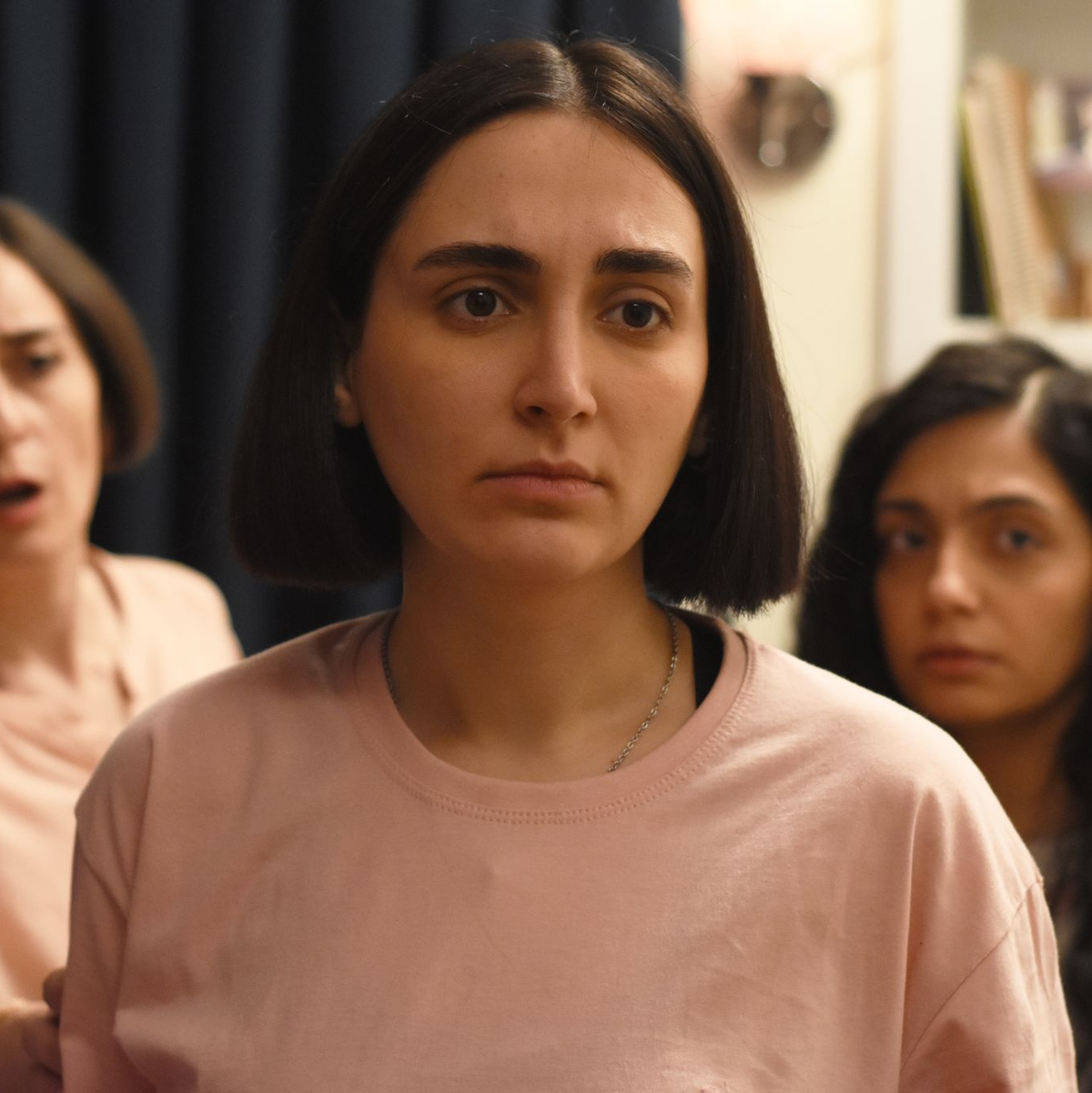 «Die Saat des heiligen Feigenbaums» erzählt von den Auswirkungen der politischen Proteste im Iran auf eine Familie. - Foto: -/Films Boutique/Alamode Film/German Films/dpa