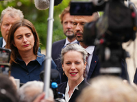 Lucie Castets will mit anderen politischen Kräften reden. - Foto: Dimitar Dilkoff/AFP/dpa