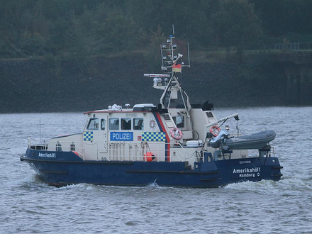 Polizeiboot im Hamburger Hafen (Archiv) - Foto: über dts Nachrichtenagentur