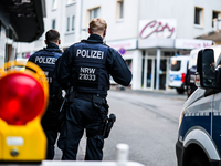 Der Angreifer tötete drei Menschen und verletzte vier weitere schwer. Die Trauer in Solingen ist groß. - Foto: Christoph Reichwein/dpa