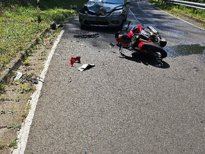 POL-PDPS: Biedershausen, L 469 - Verkehrsunfall mit verletzter Person - Foto: presseportal.de