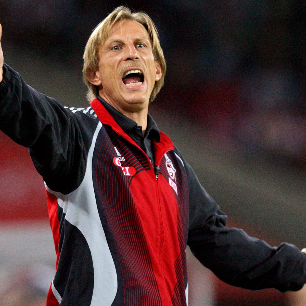 Christoph Daum erlebte bewegte Jahre als Trainer des 1. FC Köln. - Foto: Rolf Vennenbernd/dpa