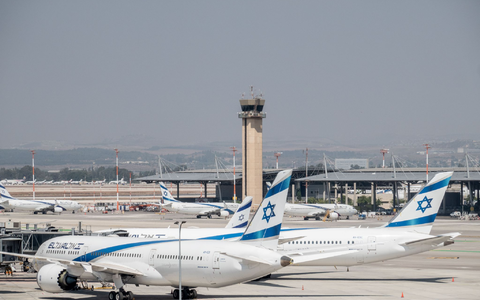 Der Flughafen Ben Gurion leitet einem Bericht zufolge Flüge wegen der Sicherheitslage um. (Archivbild) - Foto: Nir Alon/ZUMA Wire/dpa