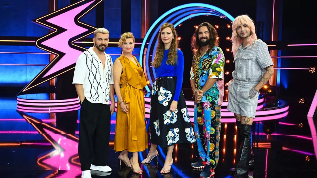 Edin Hasanovic Annette Frier Katrin Bauerfeind Tom Kaulitz Bill Kaulitz Die Superduper Show - Bild: Joyn/Willi Weber, presseportal.de
