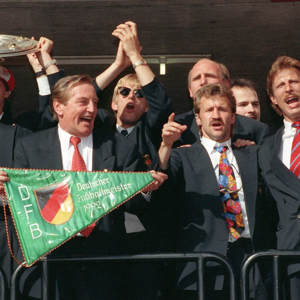 In Stuttgart feierte Daum (r.) 1992 den Meistertitel. - Foto: dpa