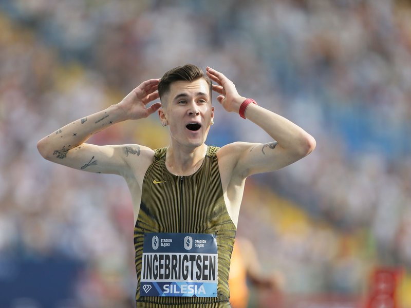 Blieb mehr als drei Sekunden unter dem alten 3000-Meter-Weltrekord: Jakob Ingebrigtsen. - Foto: Jarek Praszkiewicz/PAP/dpa