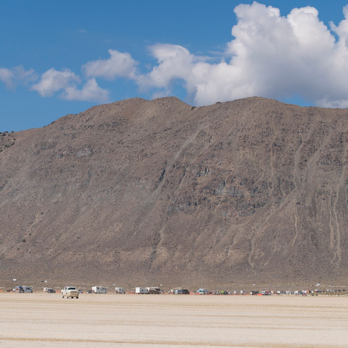 Das Burning Man-Festival zieht Besucher aus aller Welt an - Foto: Monique Sady/AP