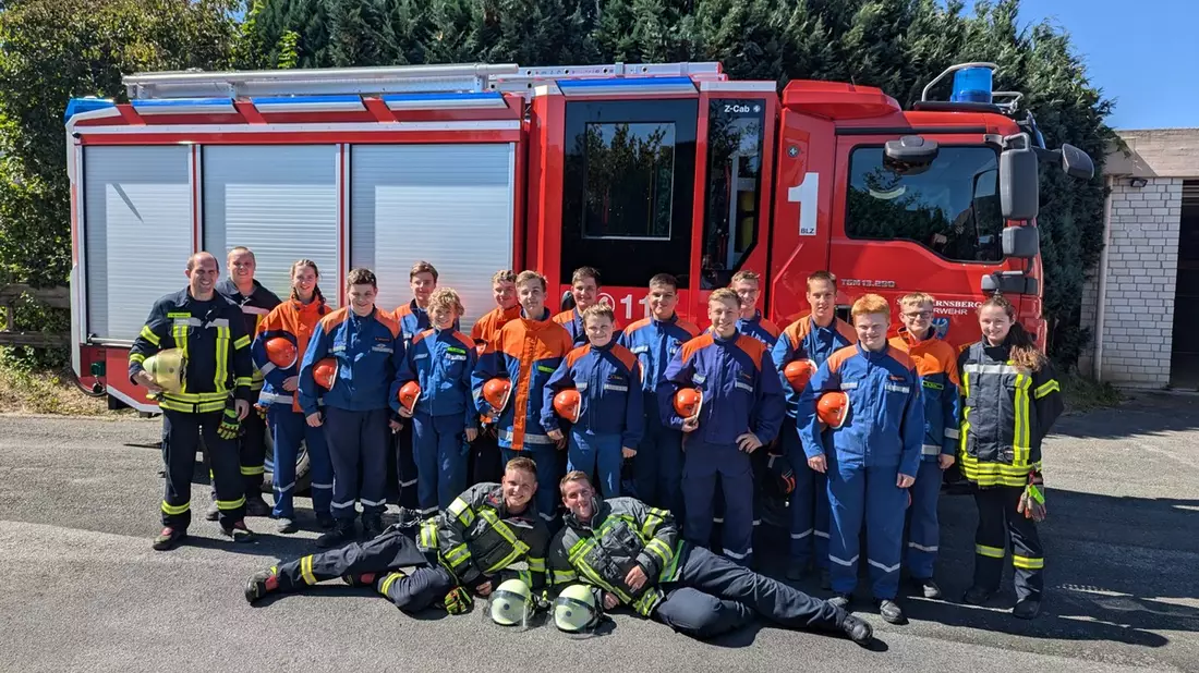 FW-AR: Aufregende 24 Stunden für die Jugendfeuerwehr - Bild: presseportal.de