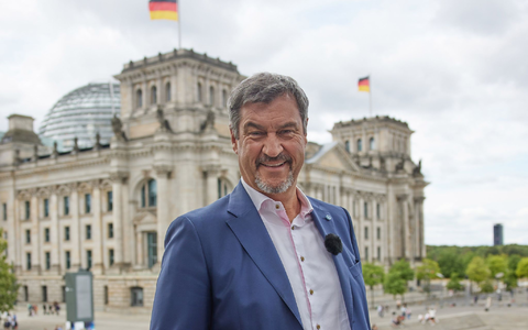 Markus Söder (CSU), Bundesvorsitzender, beim ARD-Sommerinterview vor einem Jahr. - Foto: Joerg Carstensen/dpa Markus Söder (CSU), Bundesvorsitzender, beim ARD-Sommerinterview vor einem Jahr. - Foto: Joerg Carstensen/dpa