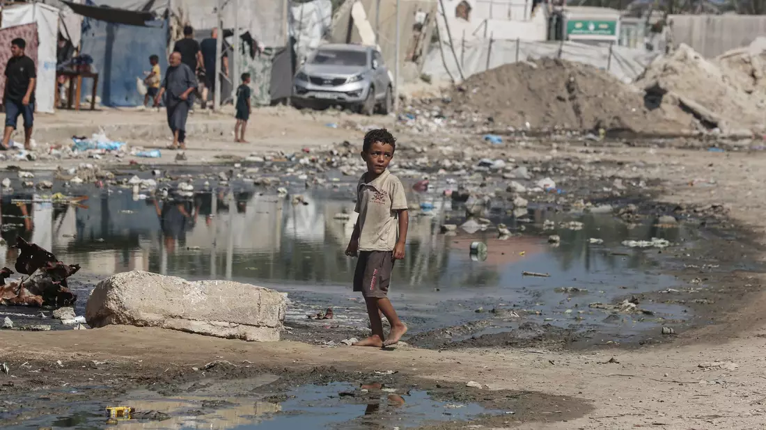 Ziel der Kamapgne ist es, mehr als 90 Prozent der Kinder unter zehn Jahren gegen das hochansteckende Polio-Virus zu impfen. - Bild: Omar Ashtawy/APA Images via ZUMA Press Wire/dpa