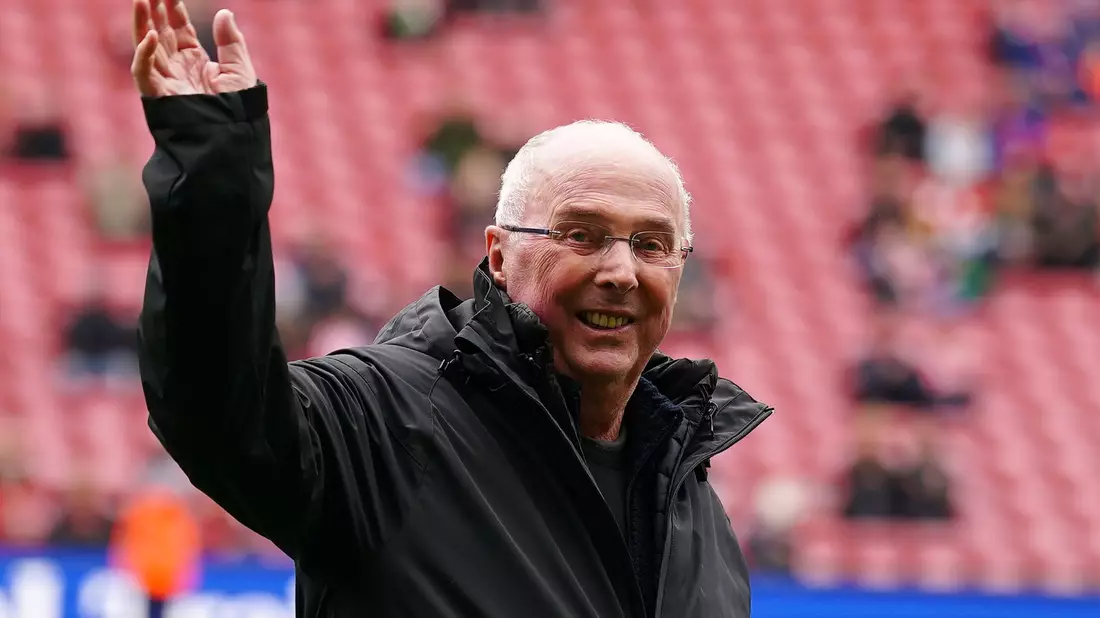 Sven-Göran Eriksson bei seinem Abschied in Liverpool. - Bild: Peter Byrne/PA Wire/dpa