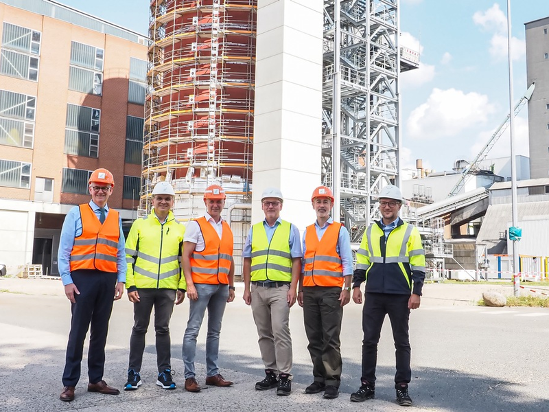 Neuer Extraktionsturm im Nordzucker-Werk Uelzen: wichtiger Beitrag zur Dekarbonisierung - Foto: presseportal.de