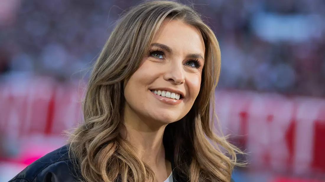  Laura Wontorra wird vom Boxring berichten, wenn Stefan Raab erneut zum Kampf gegen Regina Halmich antritt. - Bild: Rolf Vennenbernd/dpa