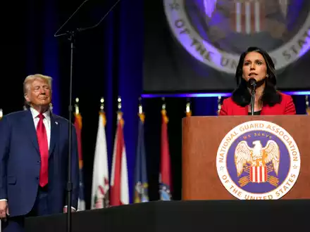 Gabbard war einst Soldatin in der Nationalgarde. - Foto: Carolyn Kaster/AP