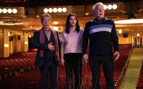 Oliver (Martin Short), Mabel (Selena Gomez) und Charles (Steve Martin)  sind wieder auf Mördersuche. - Foto: Patrick Harbron/Hulu/ Disney+ 2023/dpa