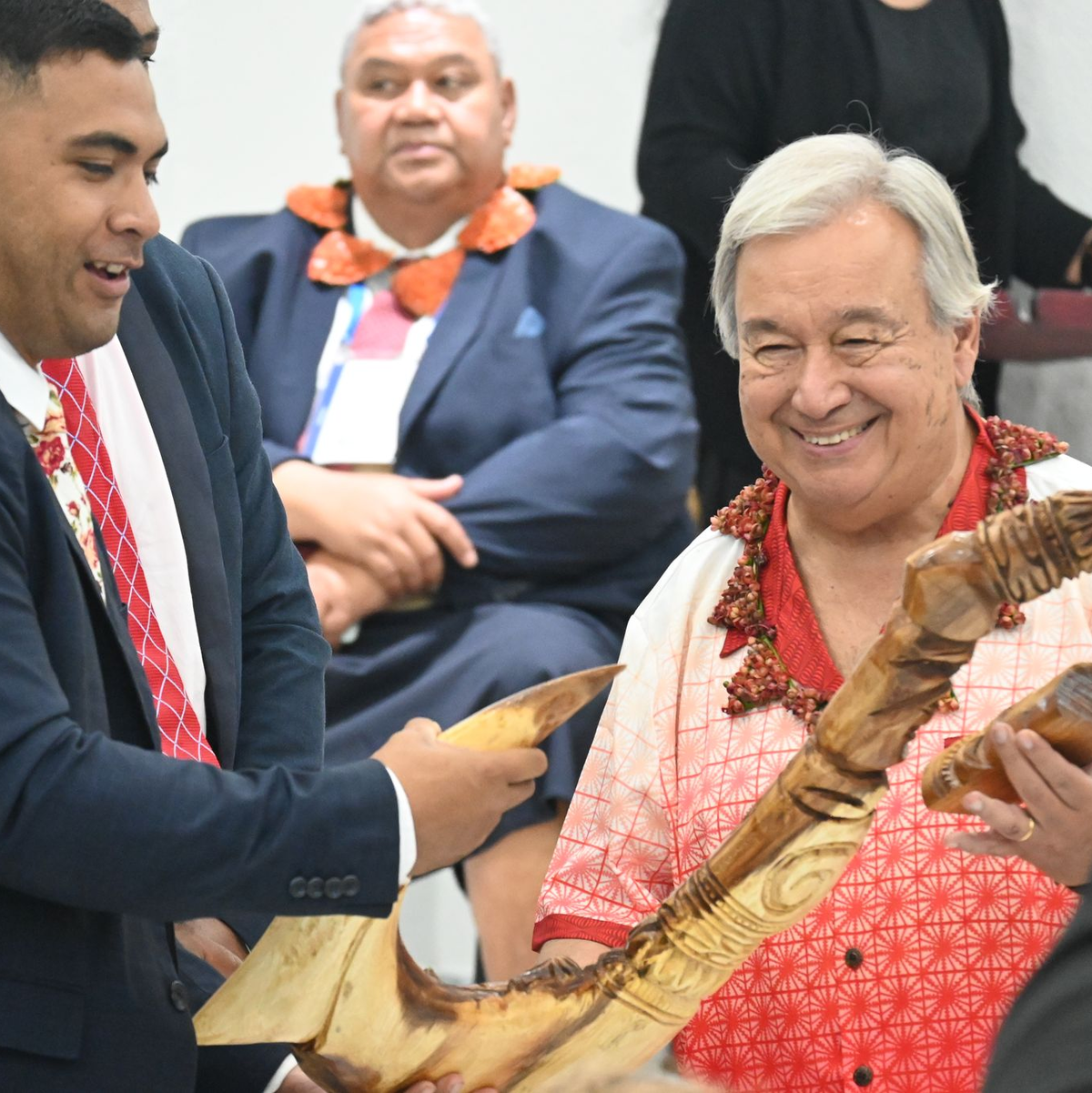 Der Generalsekretär der Vereinten Nationen, Antonio Guterres, mahnte angesichts der Bedrohung Tongas zu mehr Klimaschutz. - Foto: Ben Mckay/AAP/dpa