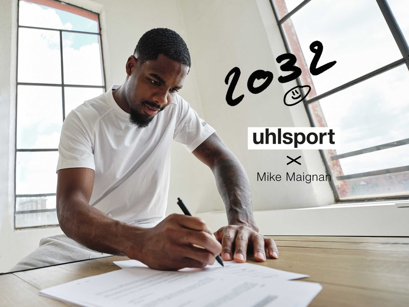 Mike Maignan verlängert seinen Vertrag mit uhlsport um weitere 8 Jahre - Foto: presseportal.de