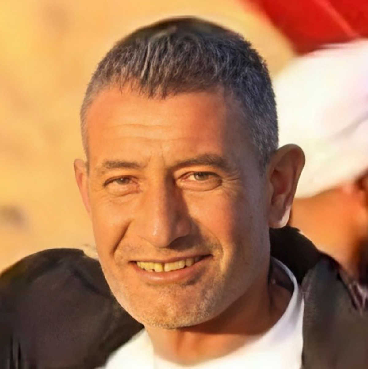 Als Gefanger im Tunnelsystem der Hamas soll er nur selten Tageslicht gesehen haben. - Foto: -/The Hostages Families Forum/AP/dpa