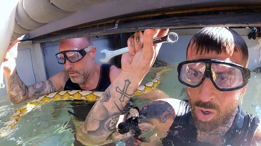 Die entscheidende Dschungelprüfung im Wassertank. - Bild: Tag 13/-/dpa