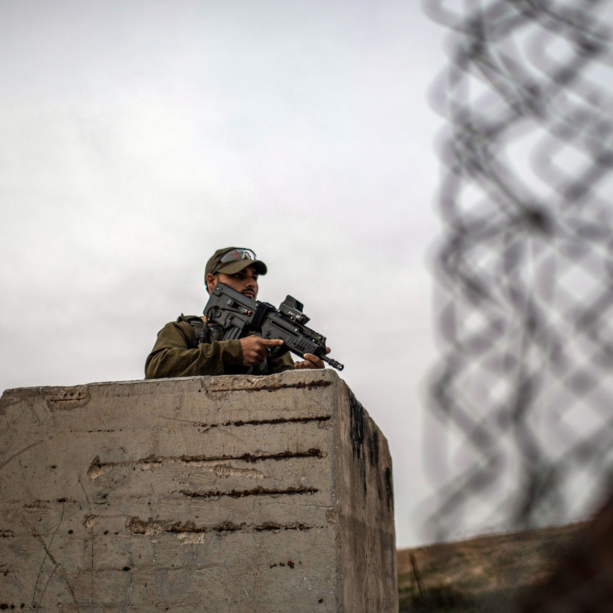 Israels Armee hat mehrere Kontrollposten im Westjordanland. (Archivbild) - Foto: Ilia Yefimovich/dpa
