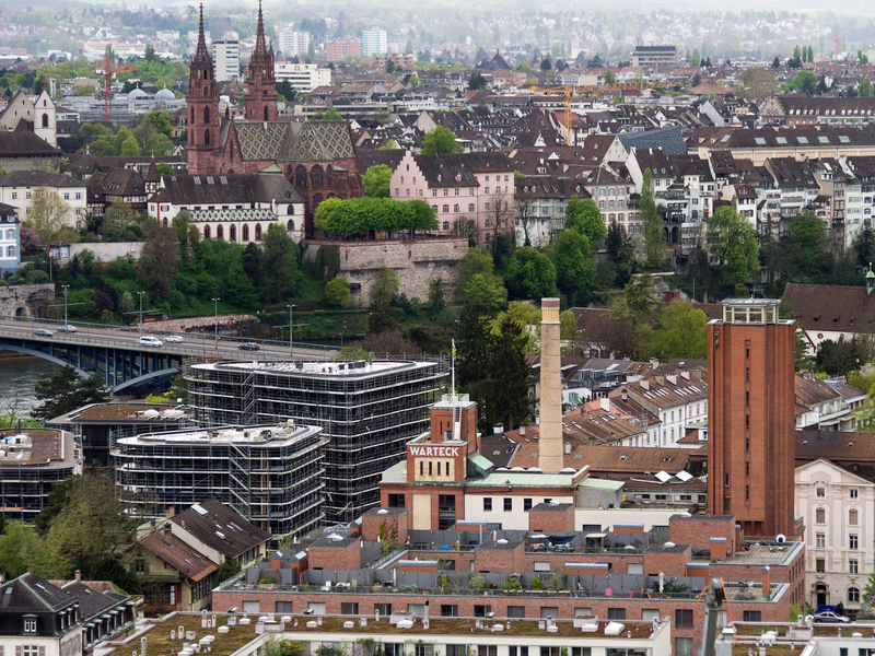 Basel hat im Rennen um die Austragung des ESC 2025 die Nase vor Genf. (Archivbild)  - Foto: Georgios Kefalas/Keystone/dpa