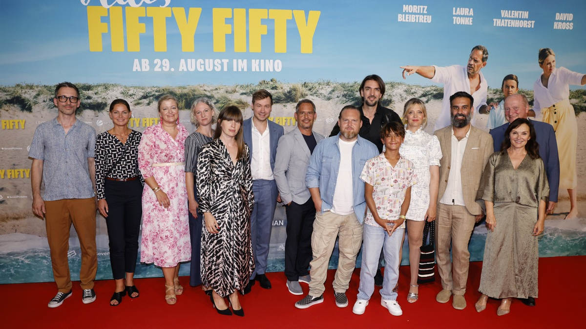 Sommer-Feeling & beste Stimmung bei der Berlin-Premiere von ALLES FIFTY FIFTY / Ab 29.8.2024 im Kino! - Foto: presseportal.de
