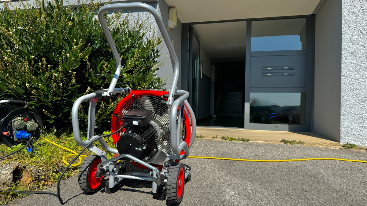 FW Marienheide: Vermeintlicher Zimmerbrand entpuppt sich als angebranntes Essen - Foto: presseportal.de