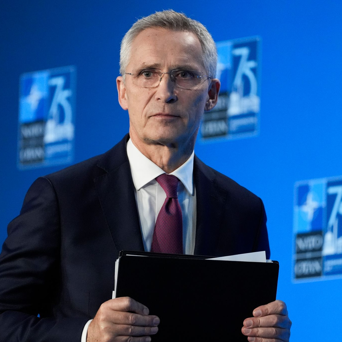 Nato-Generalsekretär Jens Stoltenberg leitete die Sitzung des Nato-Ukraine-Rats. (Archivbild) - Foto: Stephanie Scarbrough/AP/dpa