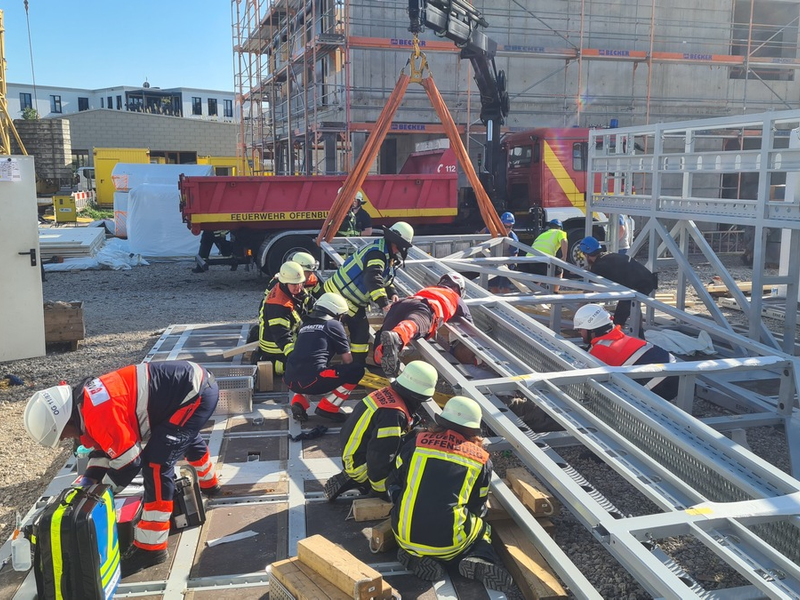 FW-OG: Schwerer Arbeitsunfall in Albersbösch - Foto: presseportal.de