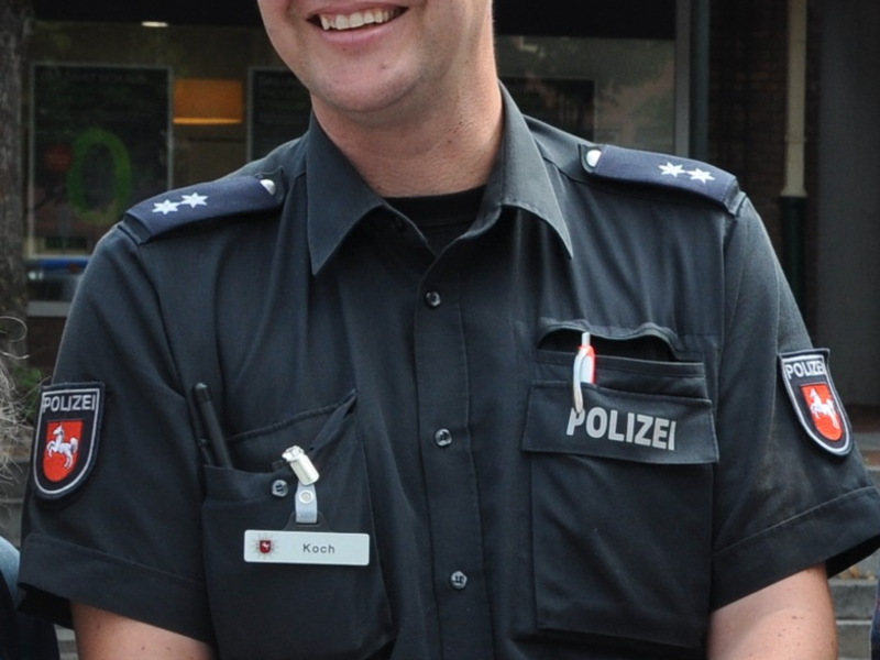 POL-ROW: ++ Kontaktbeamter unterstützt in Scheeßel - Bald wieder zurück! ++ Polizei schnappt Bande von Ladendieben ++ Schon wieder ohne Fahrerlaubnis ++ E-Bike aus Keller gestohlen ++ - Foto: presseportal.de