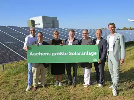 Grünenthal: größte Solarstromanlage in Aachen geht ans Netz - Foto: presseportal.de