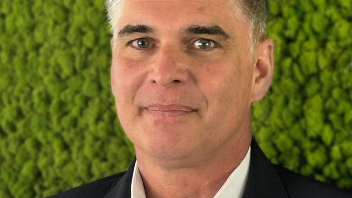 wohnvoll AG: Andreas Steyer übergibt an Nikolaus Priesnitz / Nikolaus Priesnitz ist ab sofort neuer CEO der wohnvoll AG. Er war zuvor im Top Management großer internationaler Hotelketten tätig - Foto: presseportal.de