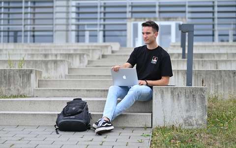 Mitversicherung während Ausbildung, Studium und Freiwilligendienst - Krankenversichert während Auslandssemester - Foto: presseportal.de
