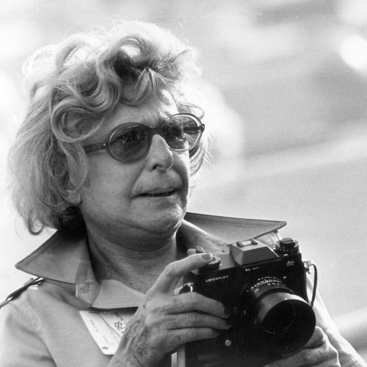 1972 ist Leni Riefenstahl bei der Eröffnung der Olympischen Sommerspiele in München dabei. - Foto: Horst Ossinger/dpa
