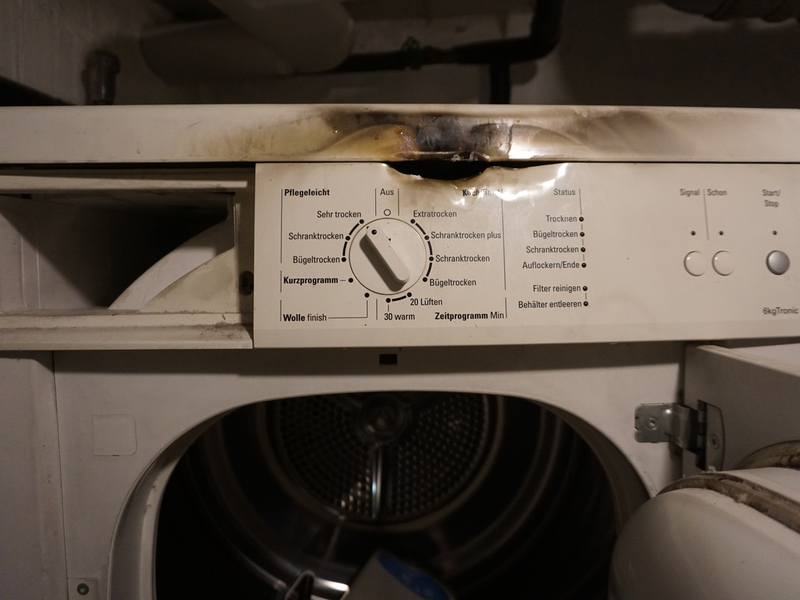 FW Ratingen: Brennender Wäschetrockner in Eggerscheidt - Foto: presseportal.de