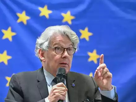 Als Grund für seinen Rücktritt führte Breton in einem auf der Plattform X veröffentlichten Brief Differenzen mit EU-Kommissionspräsidentin Ursula von der Leyen an. - Foto: Patrick Pleul/dpa