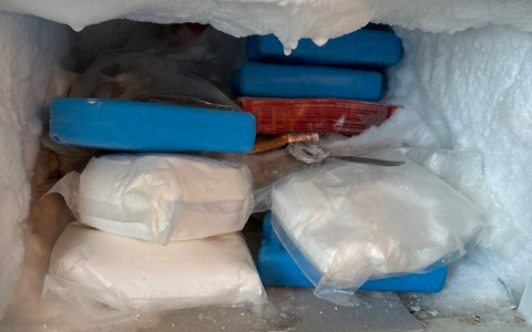 POL-DA: Riedstadt: Rauschgiftfahnder beschlagnahmen kiloweise Drogen - Foto: presseportal.de