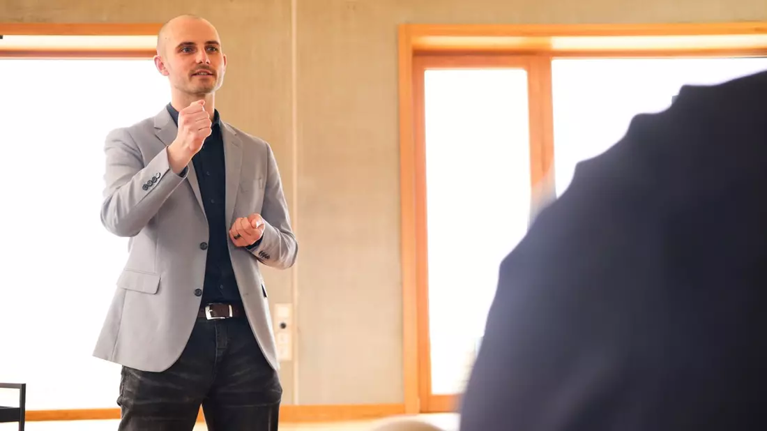Stellenbörse Instagram: Michael Bendl von der BM Digital GmbH verrät, welche Probleme verhindern, dass Handwerker über Social Media Bewerber finden - Bild: presseportal.de