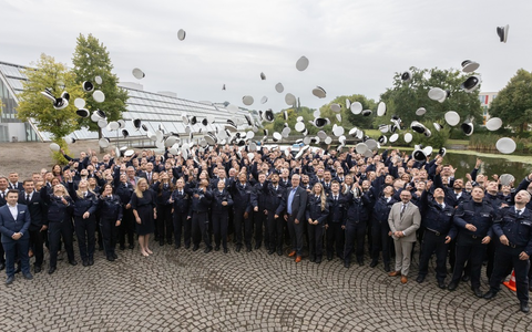 POL-GE: Herzlichen Glückwunsch! - Foto: presseportal.de