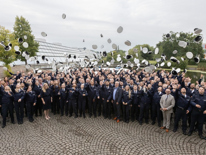 POL-GE: Herzlichen Glückwunsch! - Foto: presseportal.de