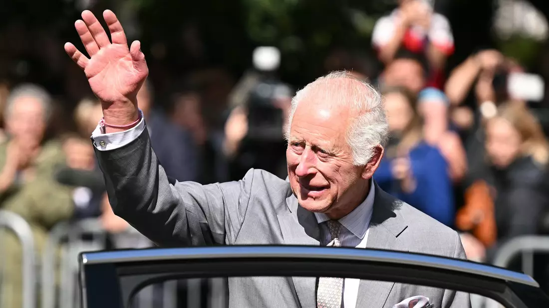 König Charles ist bald zwei Jahre im Amt. (Archivbild) - Bild: Paul Ellis/PA Wire/dpa